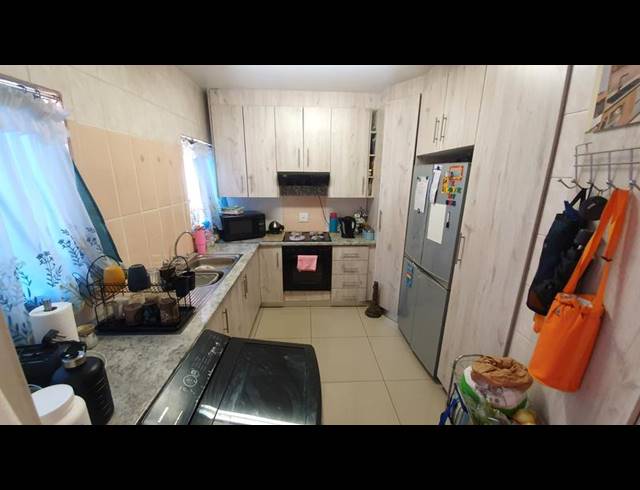 3 BEDROOM TOWNHOUSE FOR SALE IN MAGALIESKRUIN